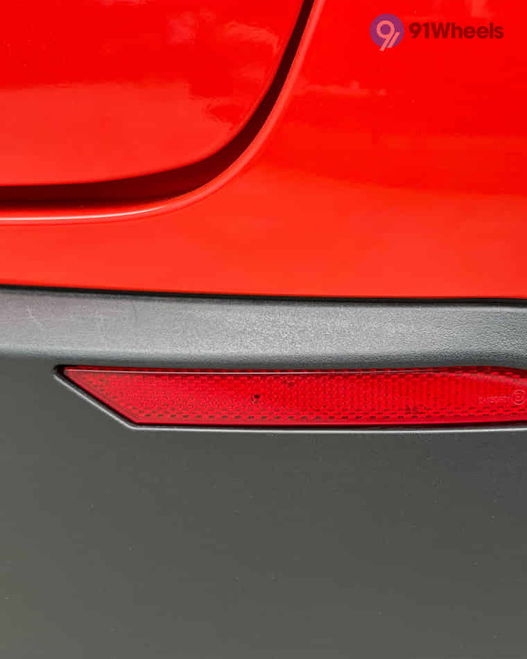 Headlights & Tail-lights - 7