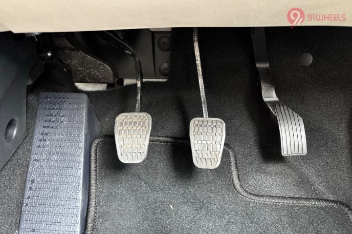 Tata Altroz Pedals/Foot Controls