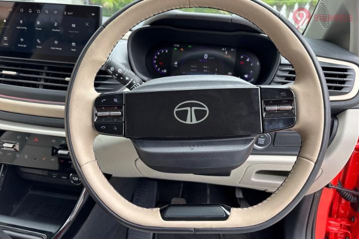 Tata Altroz Steering Wheel