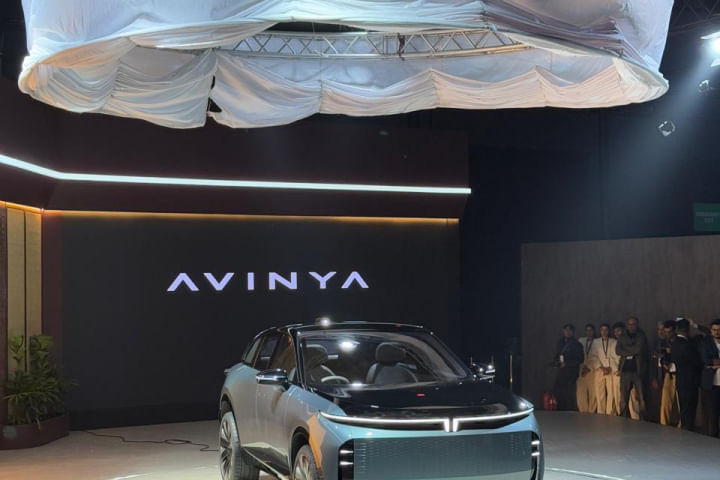 Tata Avinya EV Right Front Three Quarter