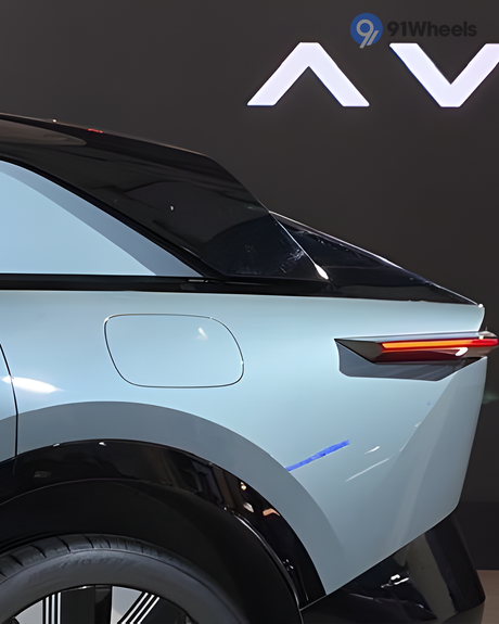 Avinya EV Closed Fuel Lid