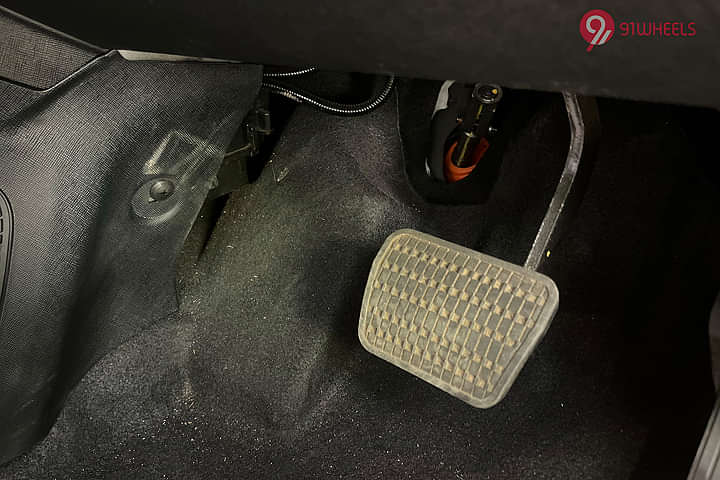 Tata Curvv EV Dead Pedal