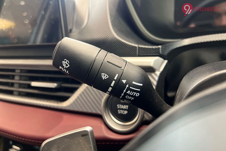 Tata Curvv EV Wiper Stalk
