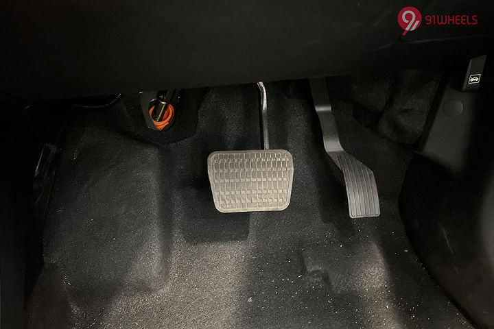 Tata Curvv EV Pedals/Foot Controls