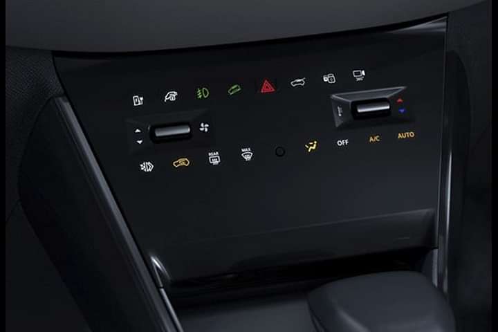 Tata Curvv EV AC Controls