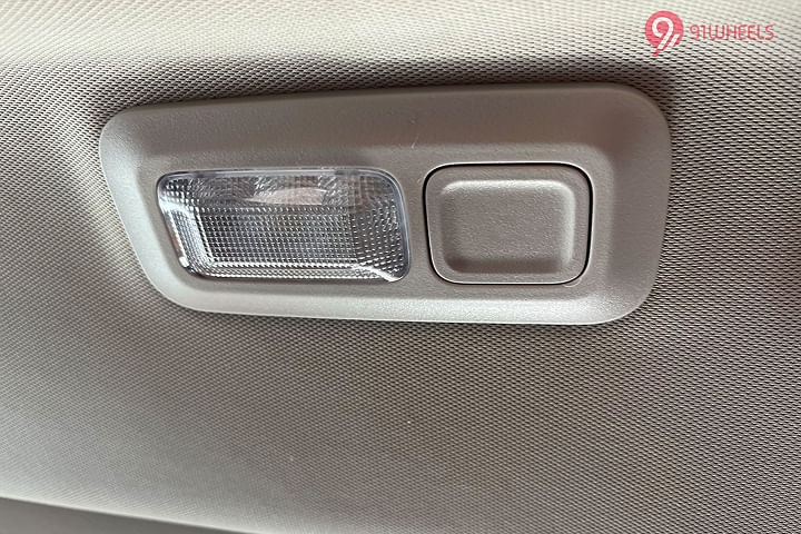 Tata Curvv EV Rear Row Roof Mounted Cabin Lamps