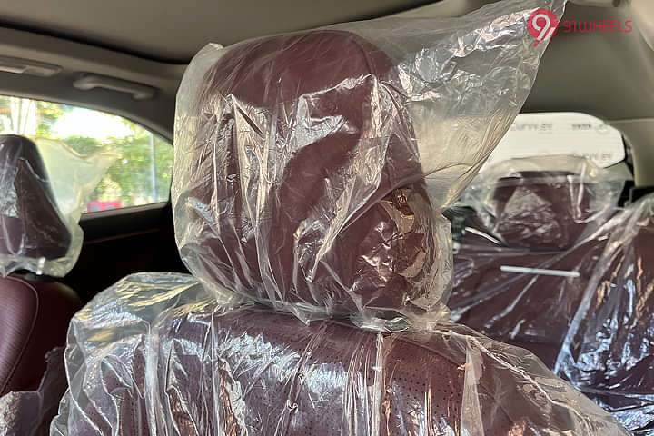 Tata Curvv EV Front Seat Headrest