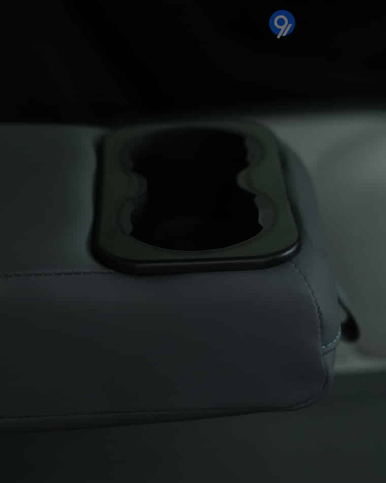 Seats & Cabin Comfort - 2