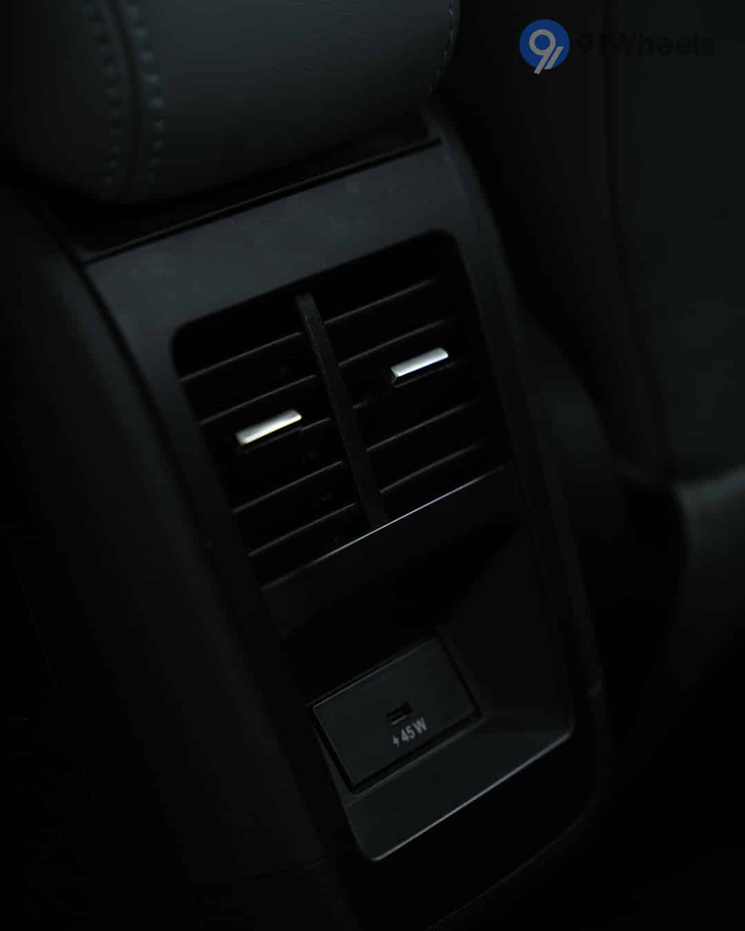 Rear Row Air Vents