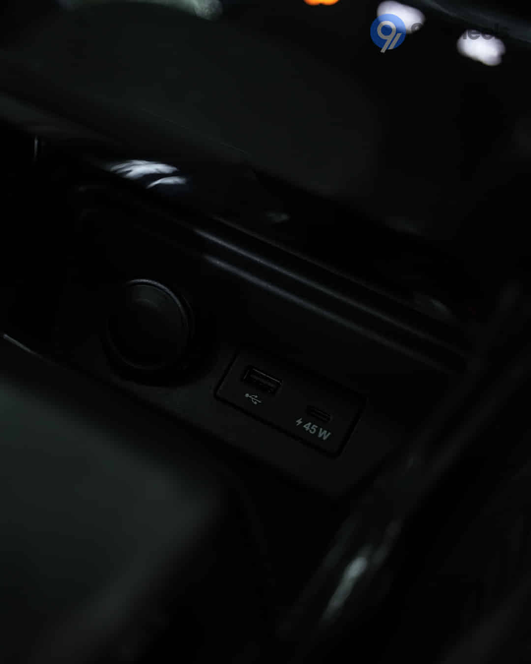 Power Socket / USB / Wireless Charging