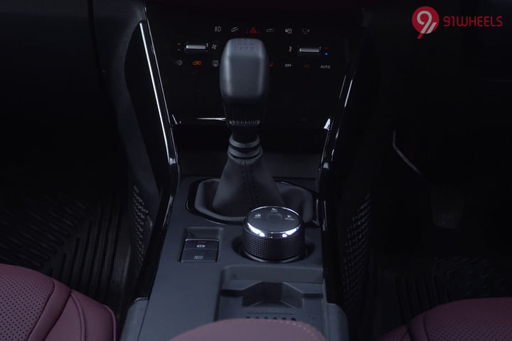 Tata Curvv Gear Shifter/Gear Shifter Stalk