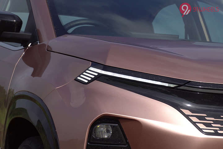 Tata Curvv Headlight