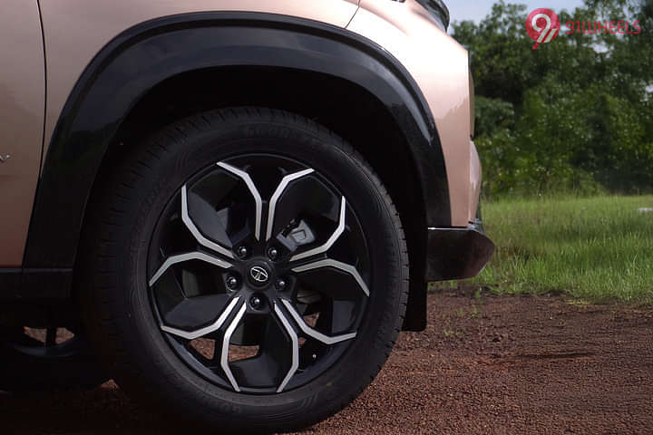 Tata Curvv Front Fender