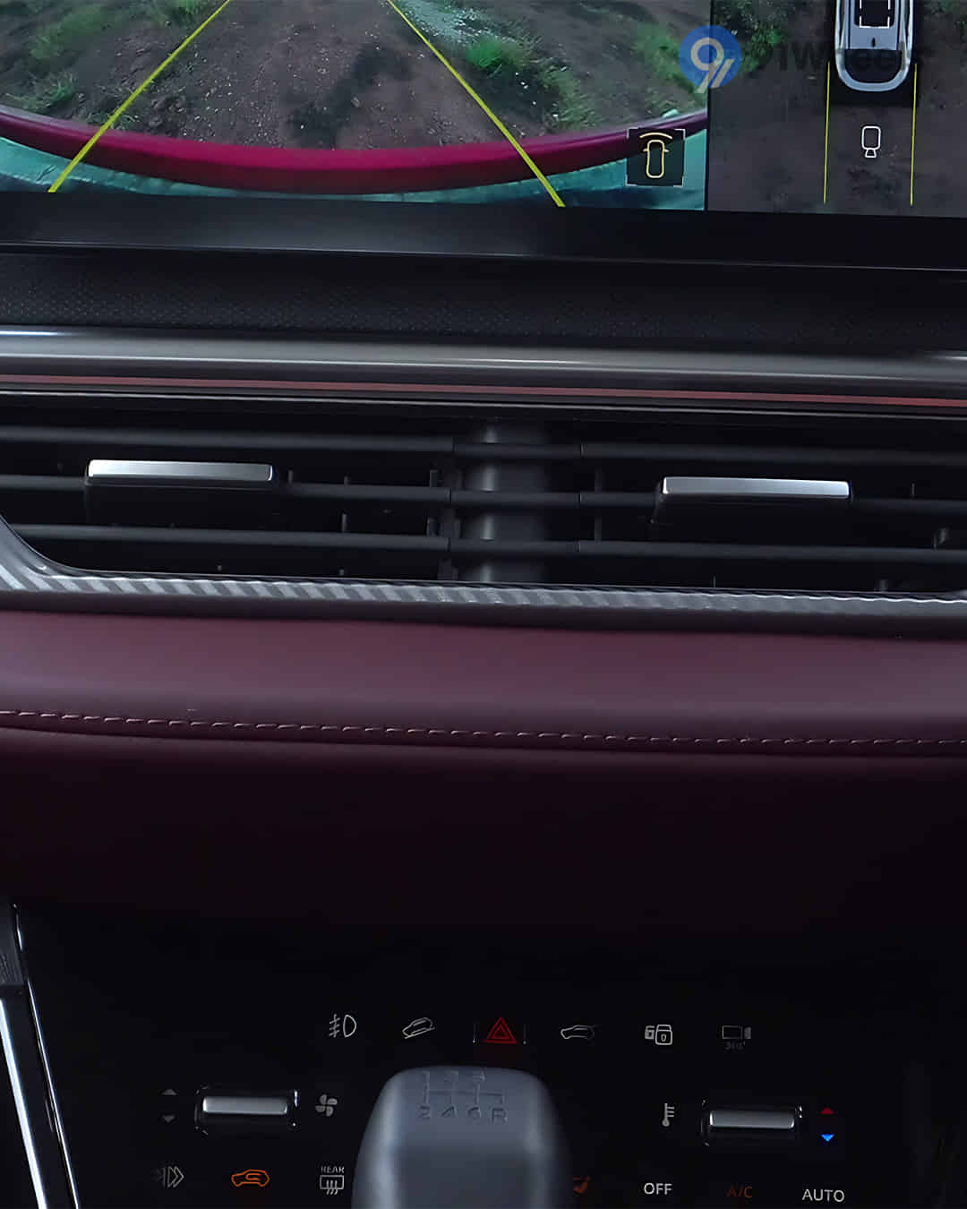 Front Centre Air Vents