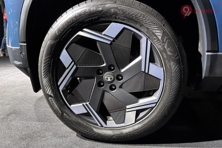 Tata Harrier EV Wheel