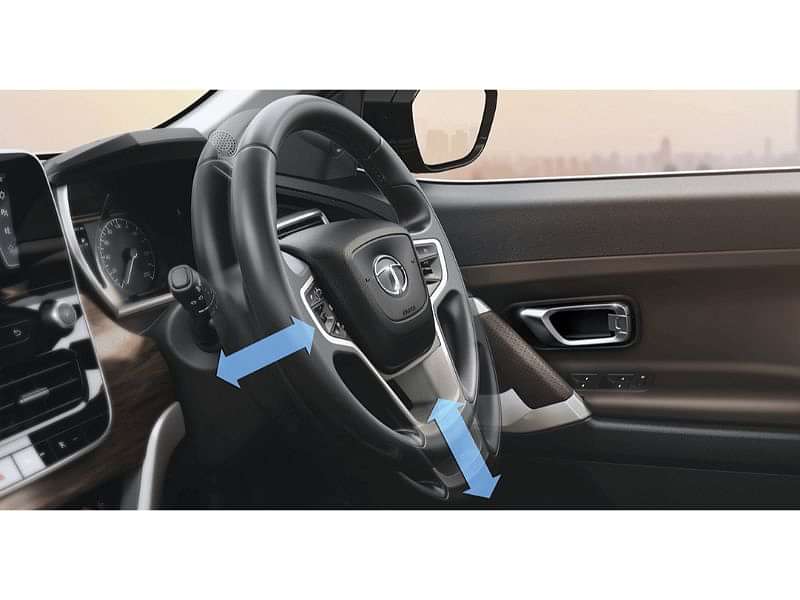 Tata Harrier Petrol Steering Controls