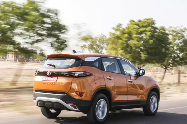 Tata Harrier 2019-2020 Driving Shot