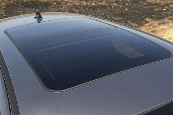 Tata Harrier 2019-2023 Sunroof