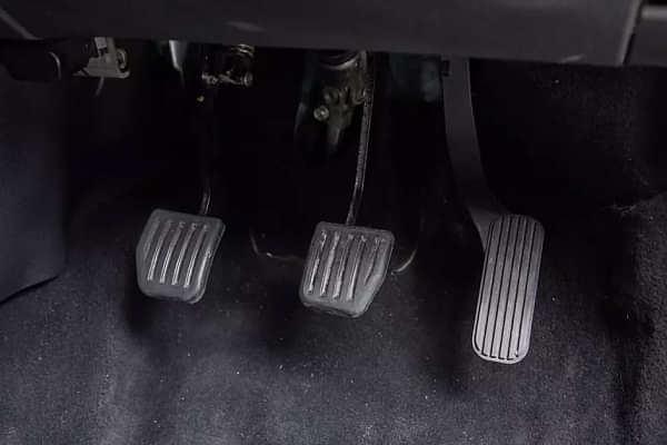 Tata Harrier 2019-2023 Pedals