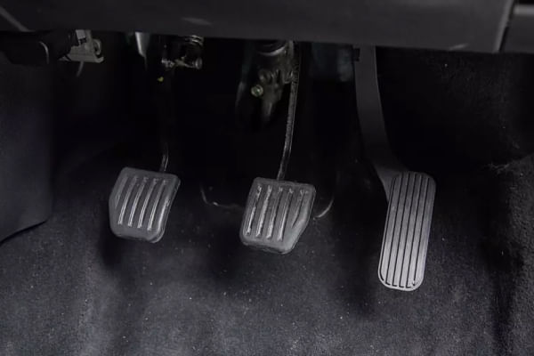 Tata Harrier 2019-2020 Pedals