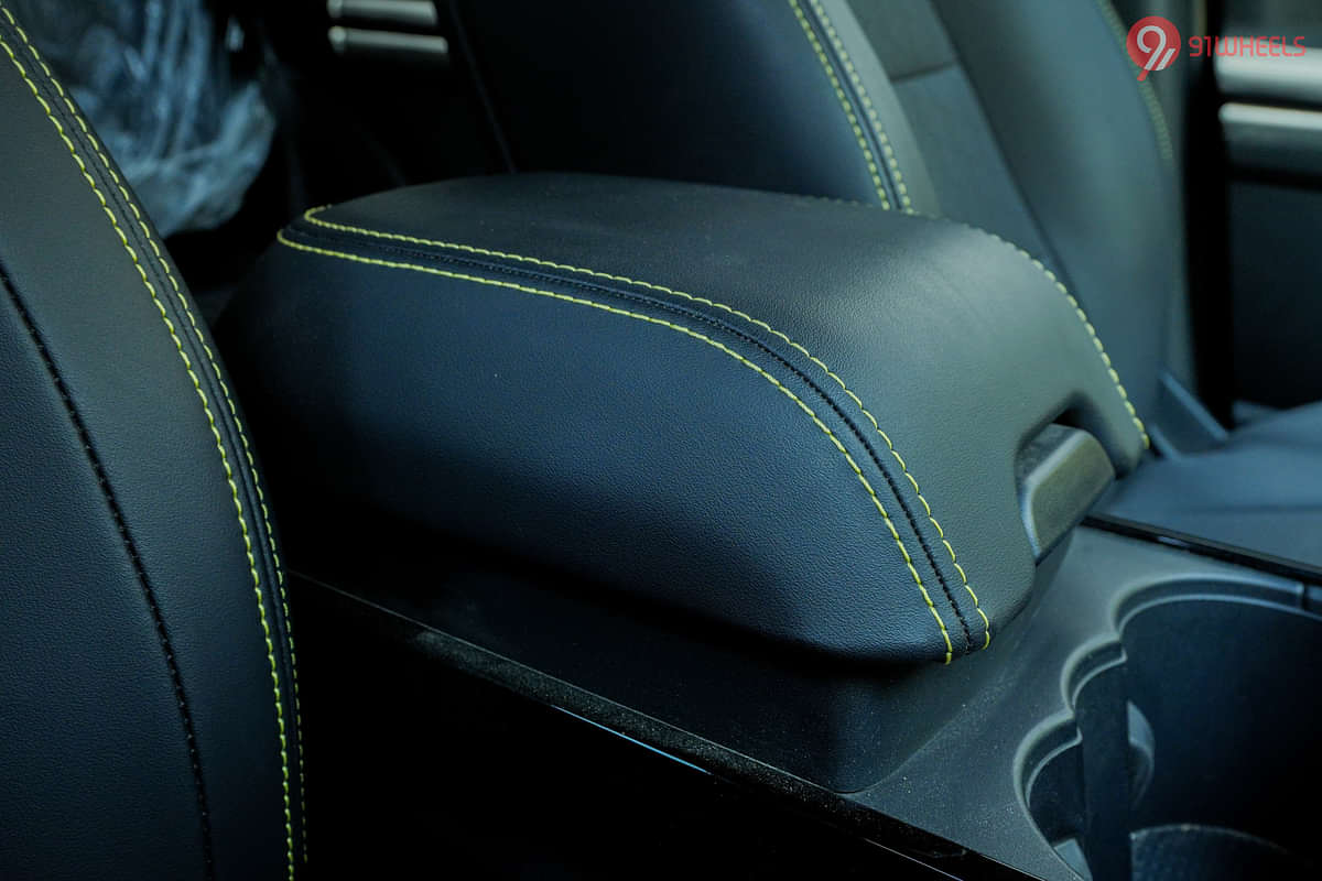 Tata Harrier Front Centre Arm Rest