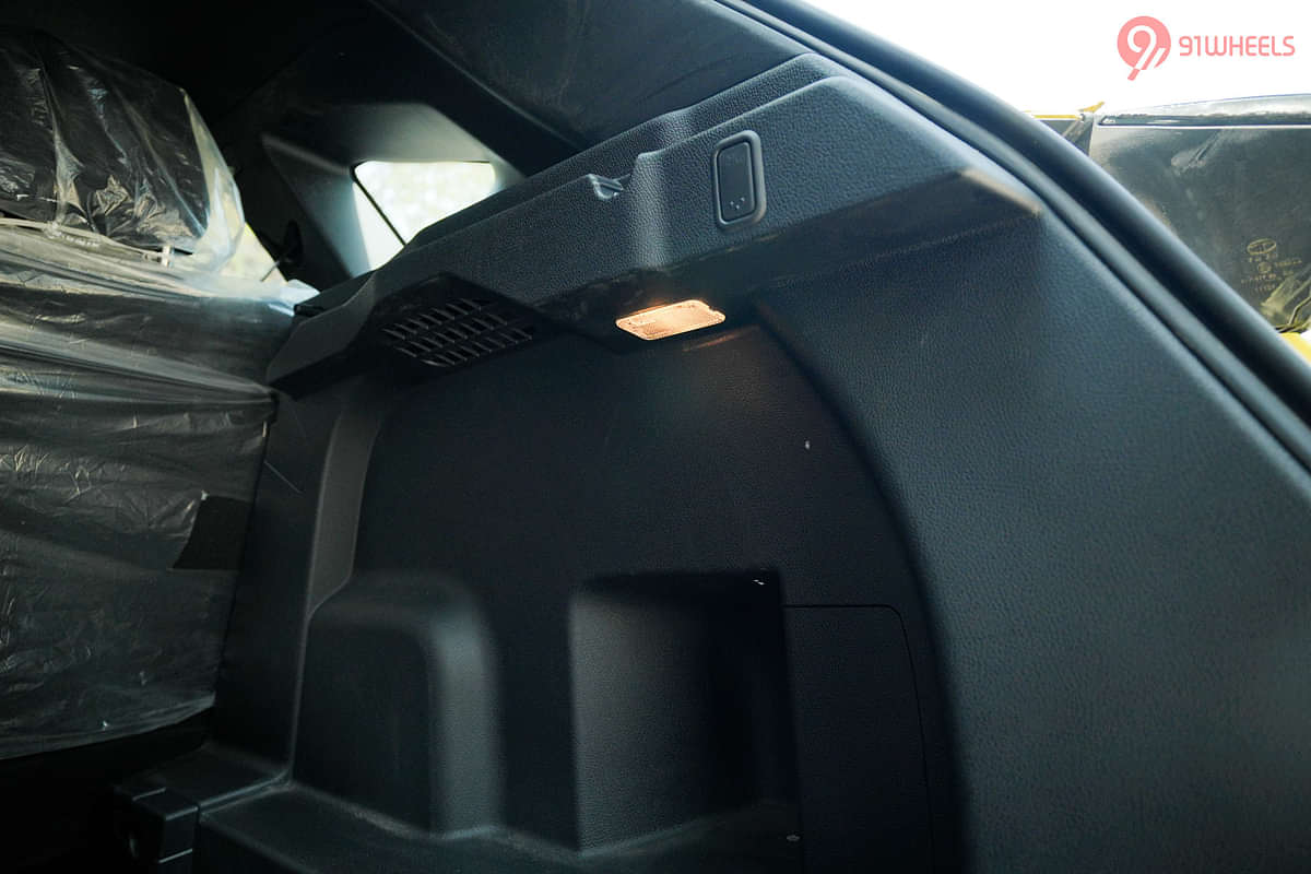 Tata Harrier Boot Light