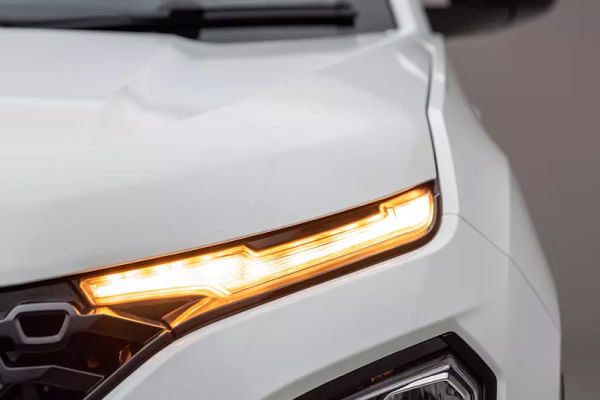Tata Harrier 2019-2020 Indicators