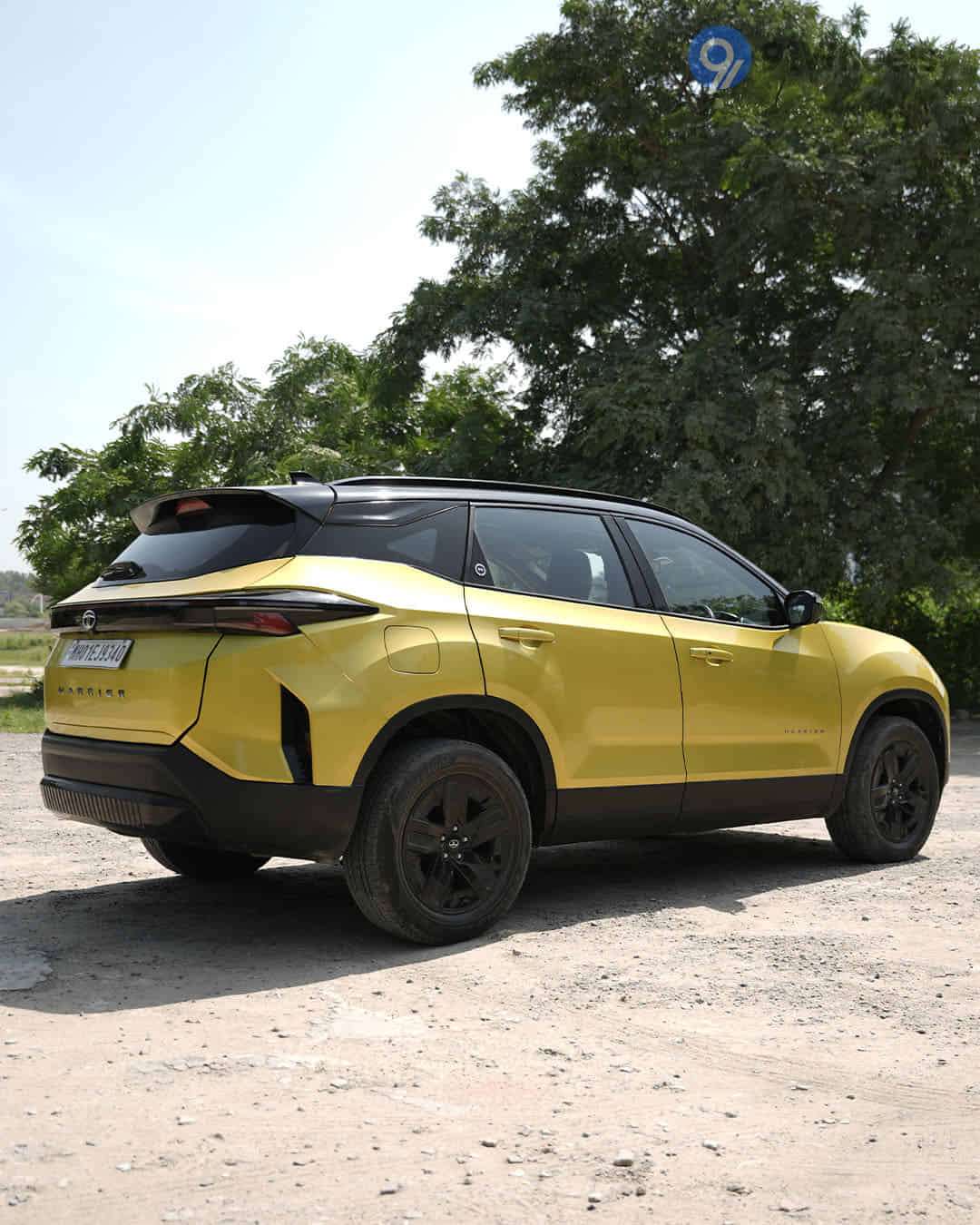 Right Rear Three Quarter Right Rear Three Quarter