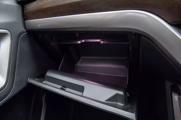 Tata Harrier 2019-2020 Glovebox