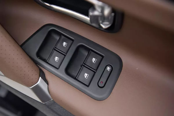 Tata Harrier 2019-2020 Buttons