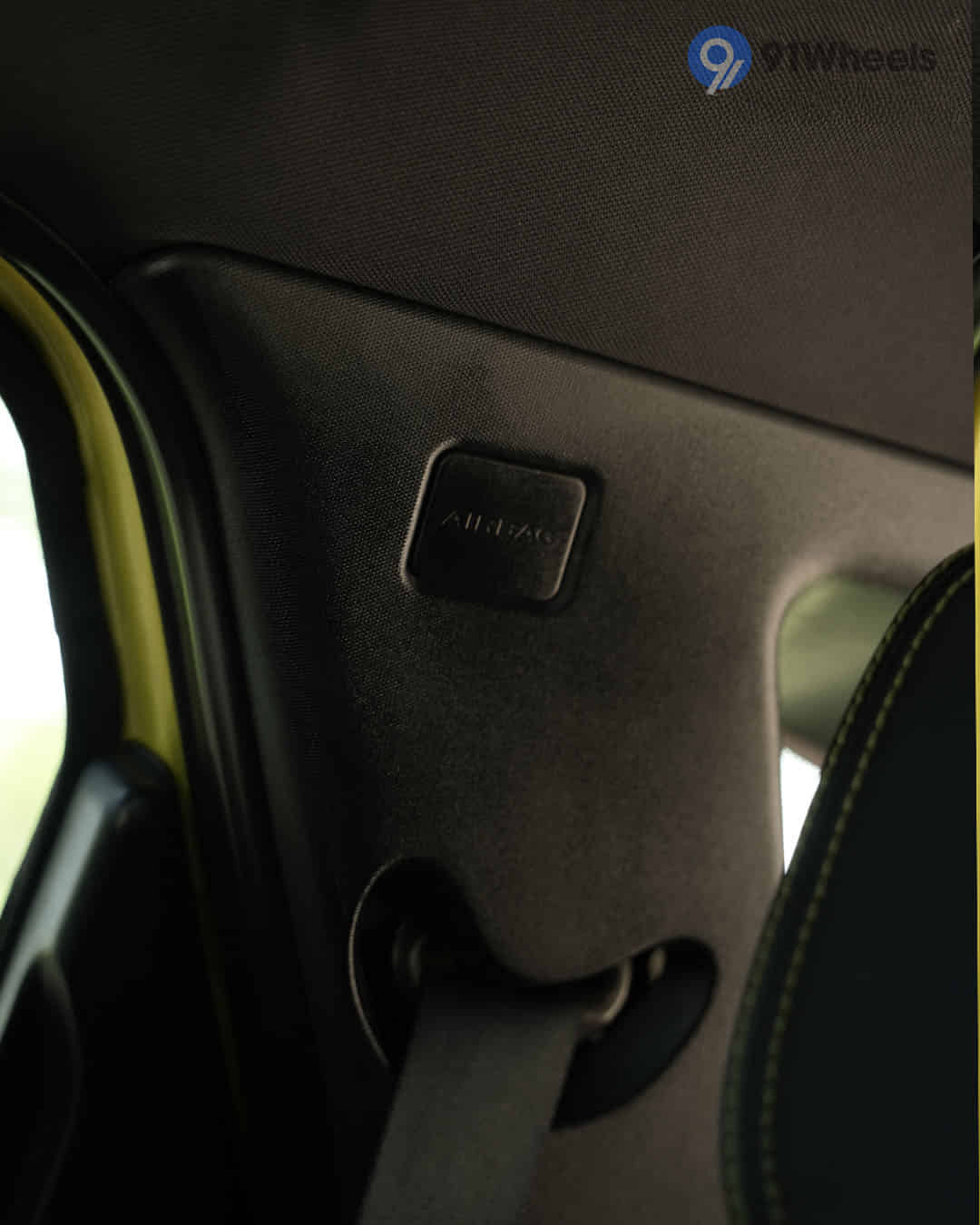 Left Side Curtain Airbag Left Side Curtain Airbag