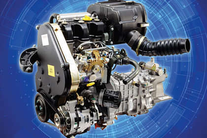 Tata Magic Mantra 10 Seater Engine Shot