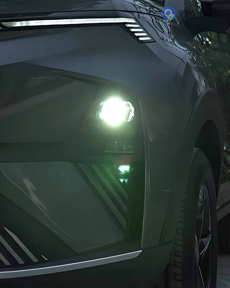 Headlights & Tail-lights - 1 Headlights & Tail-lights - 1