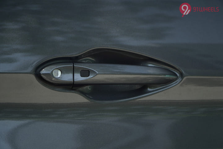Tata Nexon EV Front Door Handle Tata Nexon EV Front Door Handle