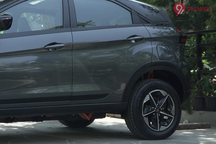 Tata Nexon EV Rear Fender Tata Nexon EV Rear Fender