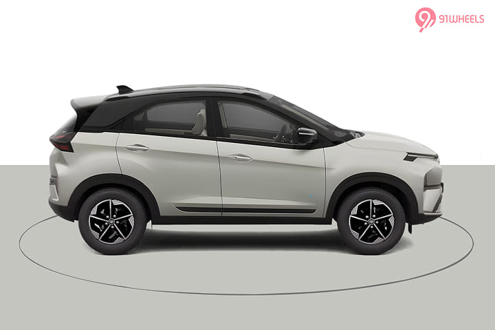 Tata Nexon EV Right Side View Tata Nexon EV Right Side View