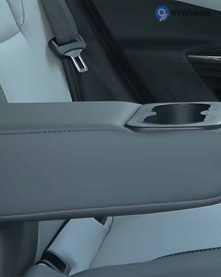 Seats & Cabin Comfort - 2 Seats & Cabin Comfort - 2