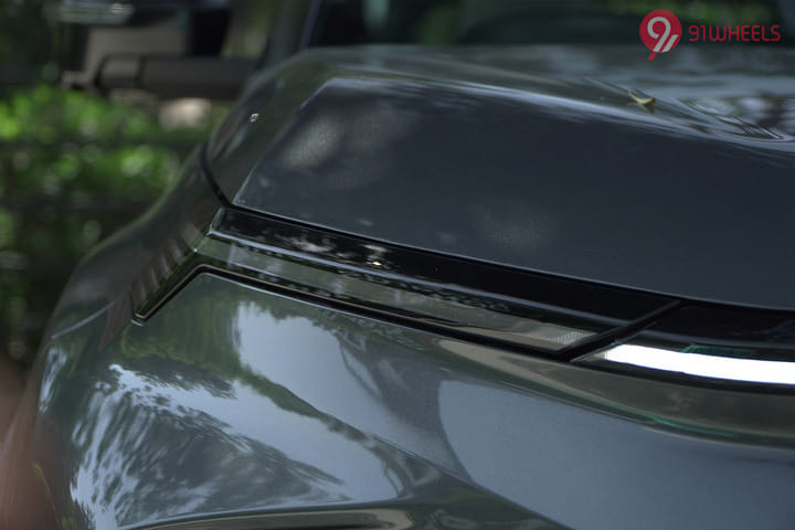 Tata Nexon EV Blinker Tata Nexon EV Blinker