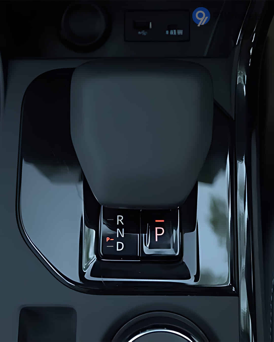 Gear Shifter / Gear Shifter Stalk Gear Shifter / Gear Shifter Stalk