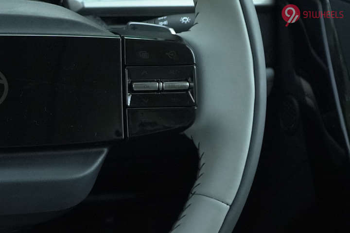 Tata Nexon EV Right Steering Mounted Controls