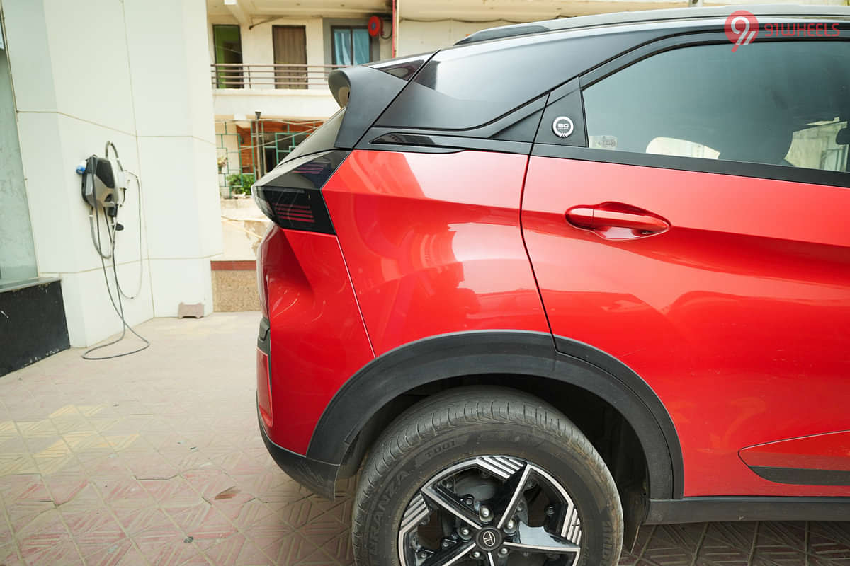 Tata Nexon Rear Quarter Glass