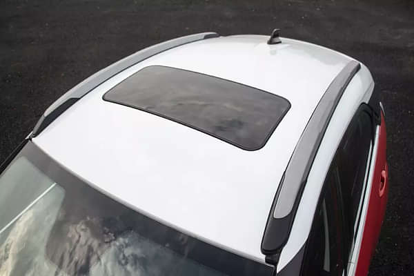 Tata Nexon 2021-2023 Sunroof