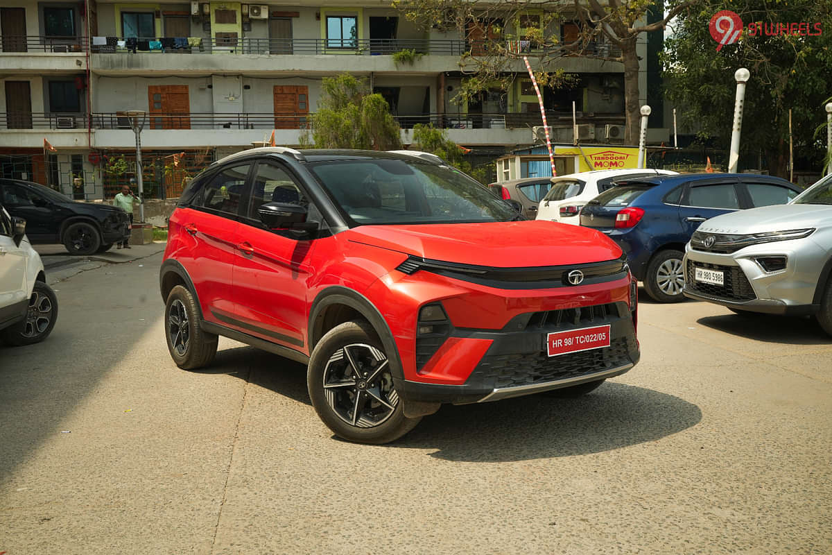 Tata Nexon Right Front Three Quarter