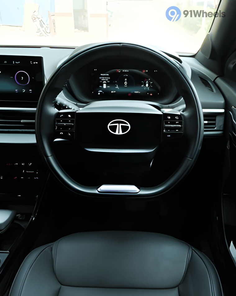 Dashboard & Front Cabin - 1