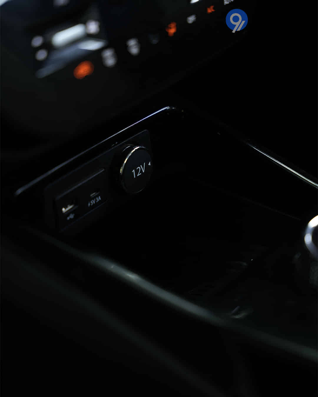 Power Socket / USB / Wireless Charging