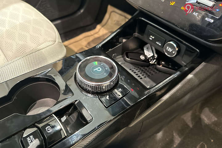 Tata Punch EV Gear Shifter/Gear Shifter Stalk