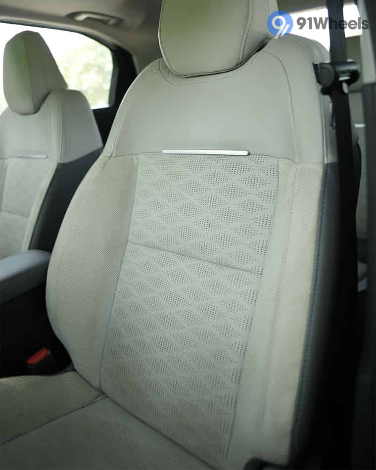 Seats & Cabin Comfort - 1