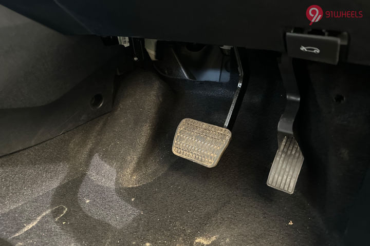 Tata Punch EV Pedals/Foot Controls