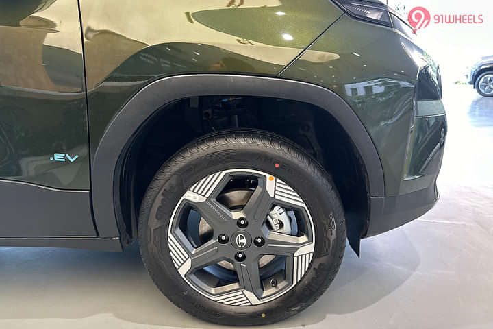 Tata Punch EV Front Fender