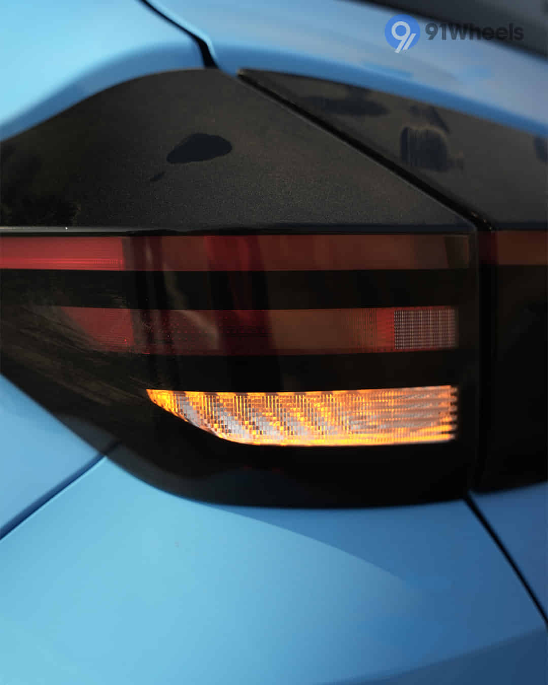 Rear Signal / Blinker Light